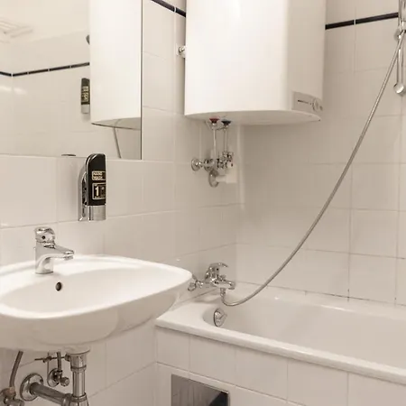 Living - Stephansdom Apartman *