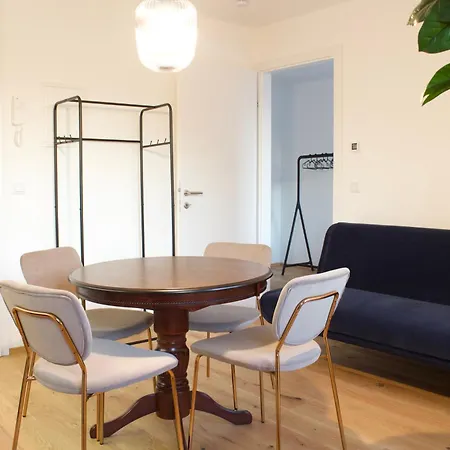 Apartment Stad10 - Very Close To Subway U2 Stadlau Wien