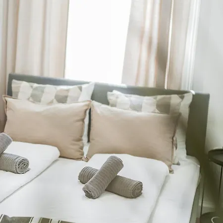 Nice Central City Room אכסניה וינה