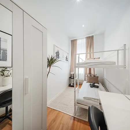 Nice Central City Room וינה