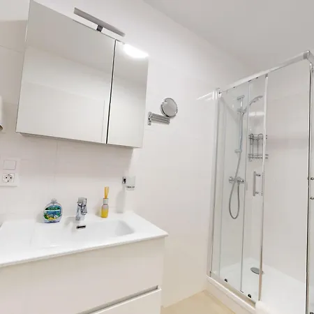 Alon Homes - Premium Center *