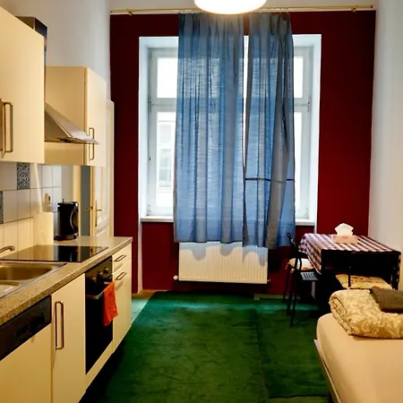 Volkstheater Apartment.