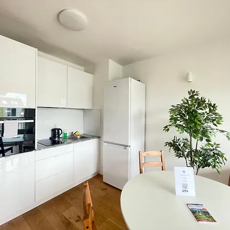 Stad10 - Very Close To Subway U2 Stadlau Apartment Wien
