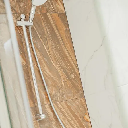 Zeus Design Apartmenthaus Appartement Wenen