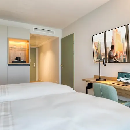 Aparthotel Citadines Danube 4*