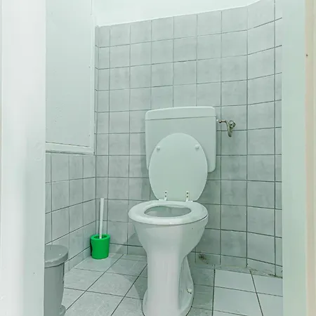Apartment Timeless Vienna: 2br In The Historic District