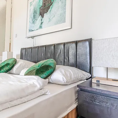 Timeless Vienna: 2br In The Historic District Apartment Vienna