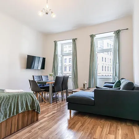 Apartment Timeless Vienna: 2br In The Historic District