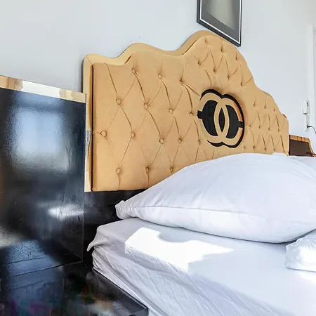 Comfy 3br Shared - U6 Subway, Danube & Millenium *