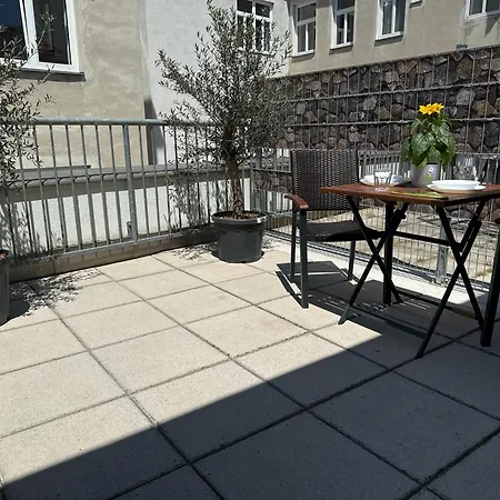 Apartment Klein Aber Fein Mit Terrasse