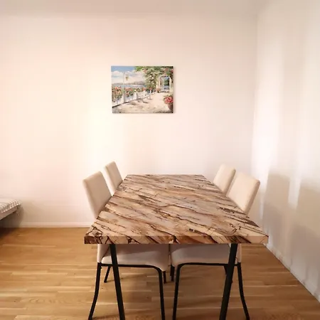 Apartamento Stadtjuwel 1020 *