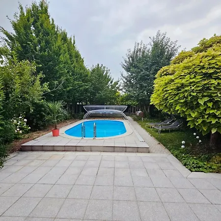 With Pool - Big Garden - Barbecue - Free Parking Bécs