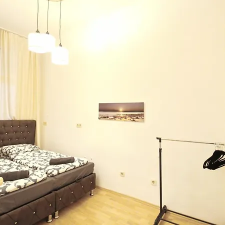Kwatera prywatna Comfortable Near Schoenbrunn Palace Hl