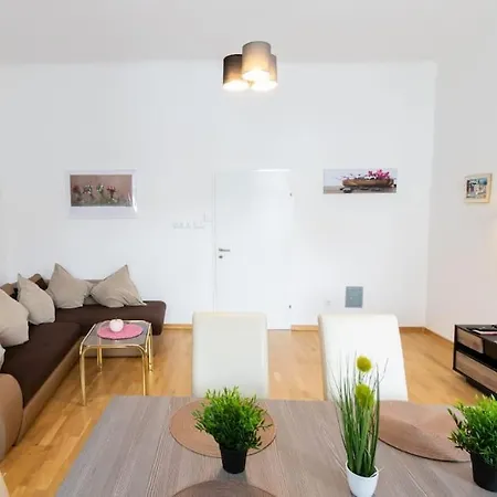 Apartamento Central Apartment *