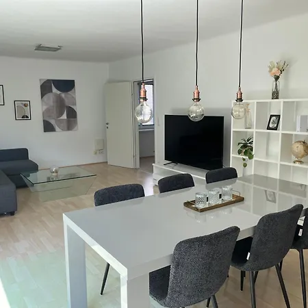 Traumgarten In Traumlage - 25 Minuten Ins Zentrum Apartmán *