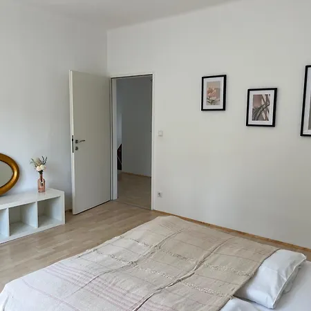 Apartmán Traumgarten In Traumlage - 25 Minuten Ins Zentrum Vídeň