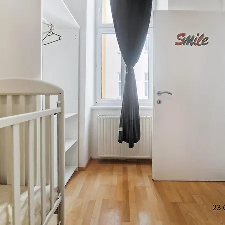 Apartman Three-bedroom Delight, King-size Beds *