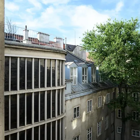 Apartment Palais Palffy Suits Wien