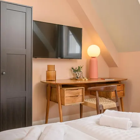 Palais Palffy Suits Wien