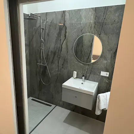 Luxurious In The Centre Of Appartement *
