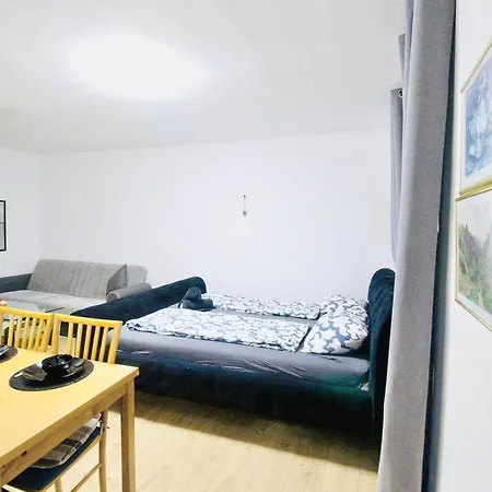 Modern In Millennium Area Apartment Wien