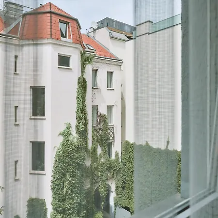 Hotel Deutschmeister Vienna
