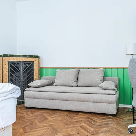 Convenient 3-br Shared Apt, 15 Min To Landstrasse Hub Apartment Wien