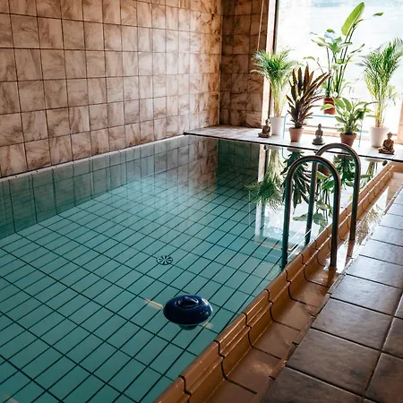 Big Quiet With Garden And Pool Villa *