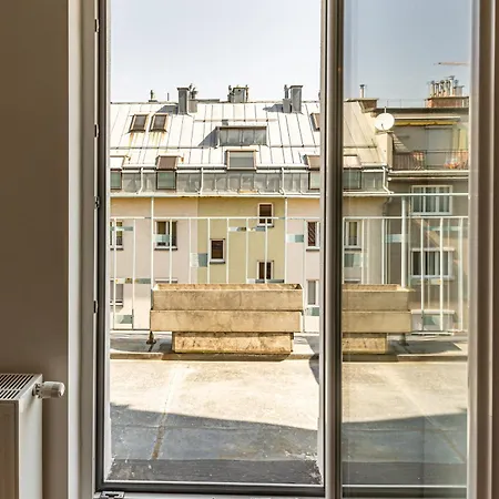 Apartment Peaceful & Connected By Jr