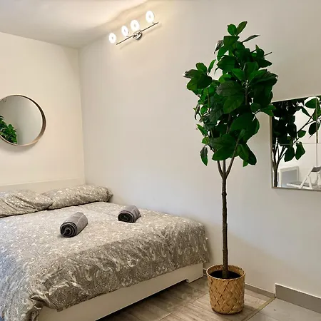 Cosy Schoenbrunn - Free Underground Parking * Vienna
