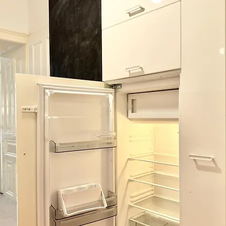Διαμέρισμα Gemuetliches Im Servitenviertel