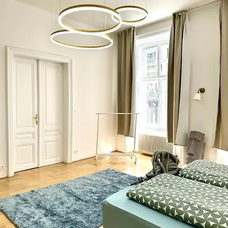 Apartmán Opera 145 M2 Vídeň