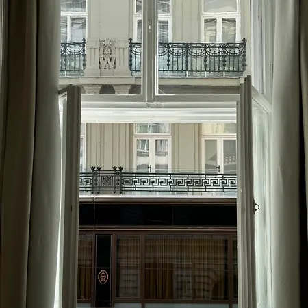Apartmán Opera 145 M2 *