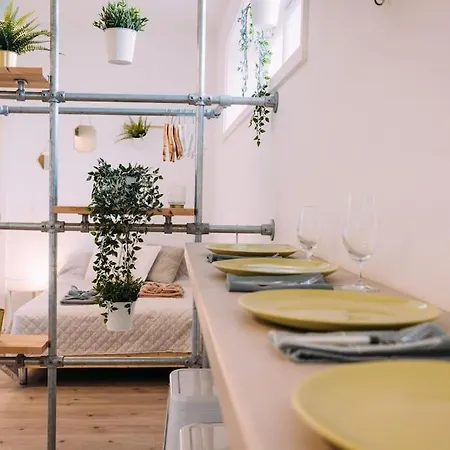 Cozy Inklusive Free Parking Ferienhaus