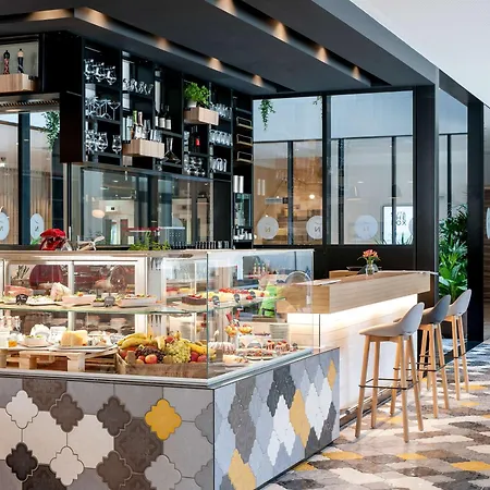 Hotel Novotel Hauptbahnhof 4*