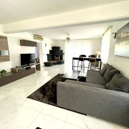 Luxurioeses Mit Pool Apartmán Vídeň