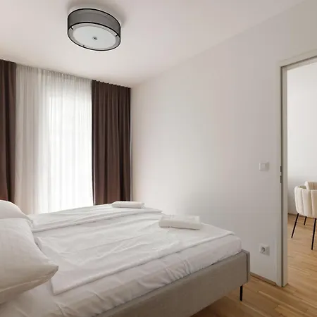 Coho Mit Hauseigener Tiefgarage * Vienna