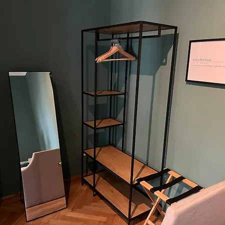 Grosszuegiger Wiener Altbau Gleich Neben Schoenbrunn Apartment Vienna