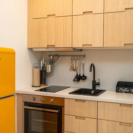 Apartment Myflat - Bright Near Station Wien