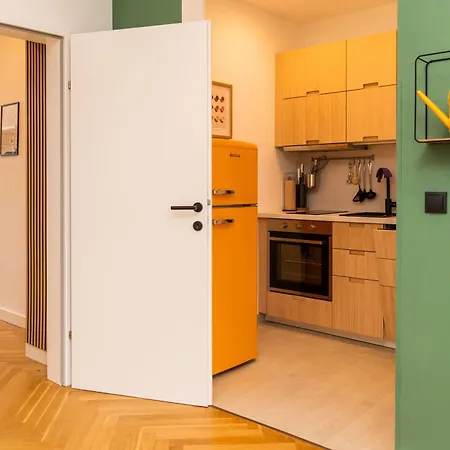 Apartment Myflat - Bright Near Station *