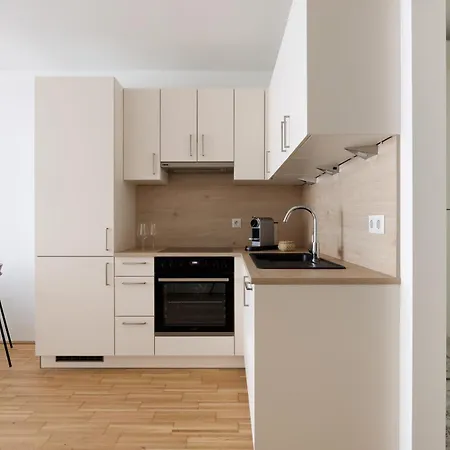 Coho Mit Hauseigener Tiefgarage Apartment Vienna