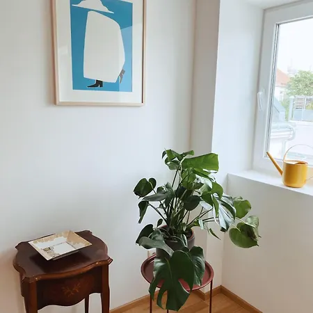 Apartment Brunnenmarkt Balcony