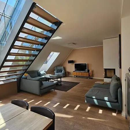 Central Penthouse Apartment Wien