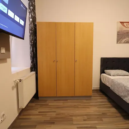 Grey Palazzo 1050 *