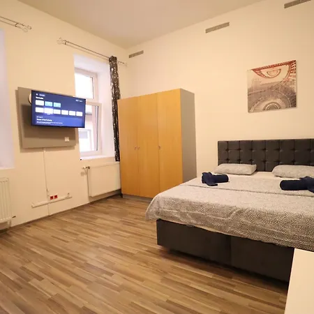 Grey Palazzo 1050 Apartahotel