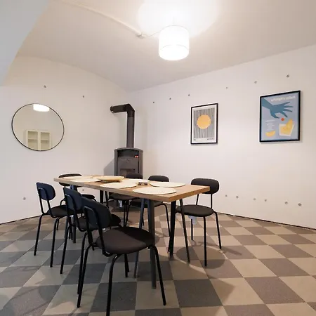 Apartment The Factory Flat Vienna