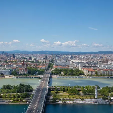 District Living - Jeder Nach Seiner Fasson Wien