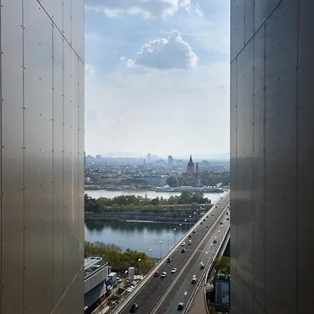District Living * Vienna