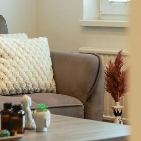 Apartmán Exclusive 2-bedroom Loft With Scenic Rooftop Views Vídeň