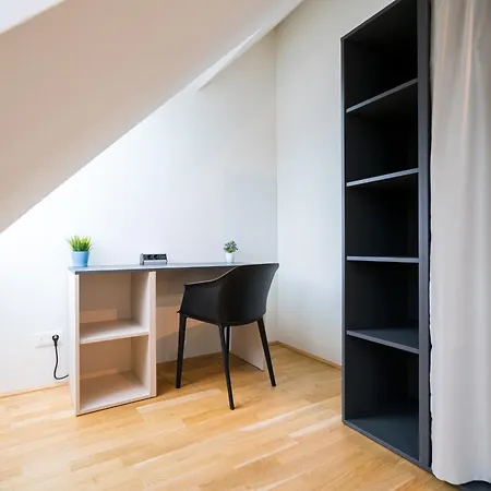 Residence, Stuwerviertel - Exhibition Center